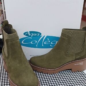Aqua College Demi Waterproof Suede Boot NIB